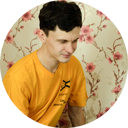 Антон Валерьевич Шабаш, массажист, специалист по флоатингу, инструктор по оздоровительной гимнастике в центре 8 перемен.